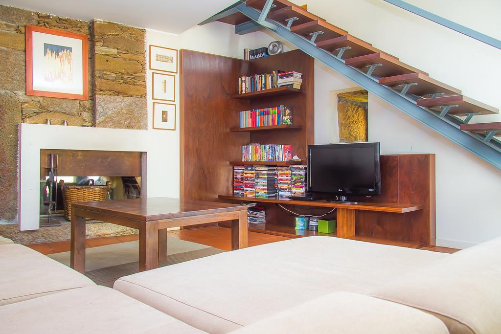 Liiiving In Caminha | Oak Tree Chill House 빌라 외부 사진